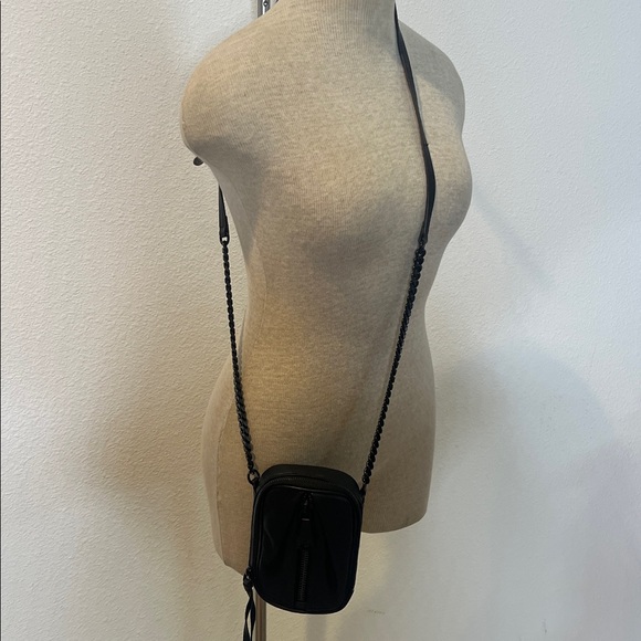 Aimee Kestenberg Intention Leather Crossbody Phone Bag - Picture 3 of 6